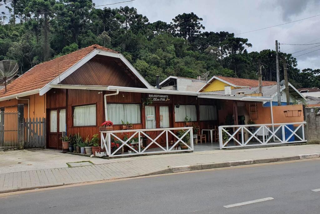 Apartamento Kitnet Perto Da Rodoviaria Campos do Jordão Exterior foto